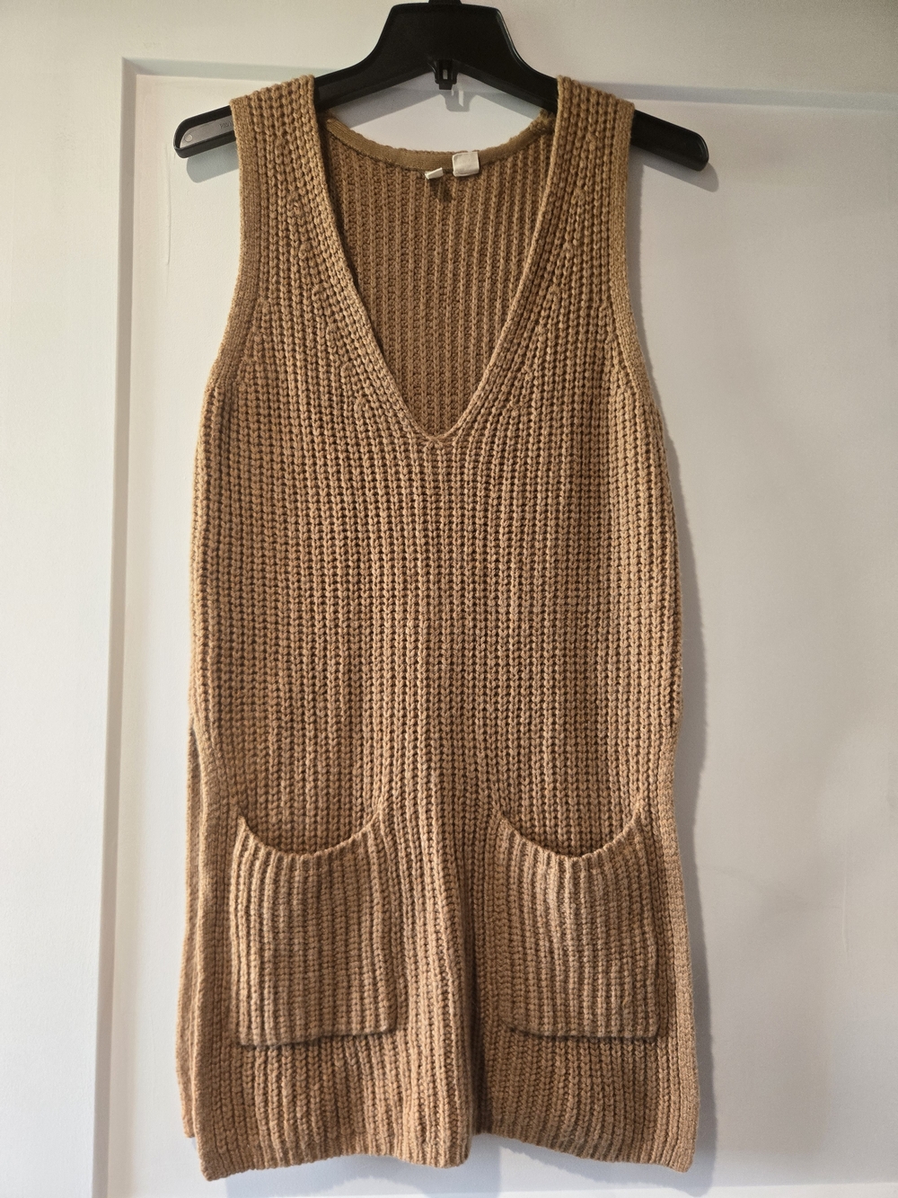 Moth By Anthropologie Sleeveless V-Neck Knit Vest - Camel Brown